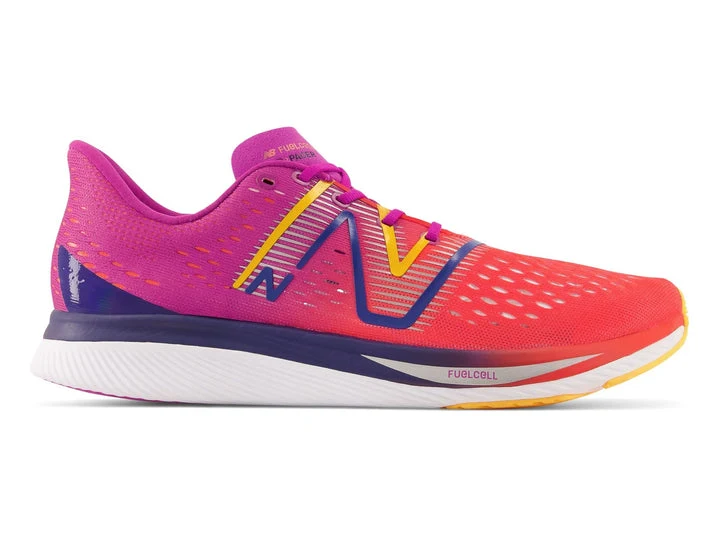 Women's New Balance FuelCell SuperComp Pacer, Electric Red/Magenta Pop, 8 D Wide